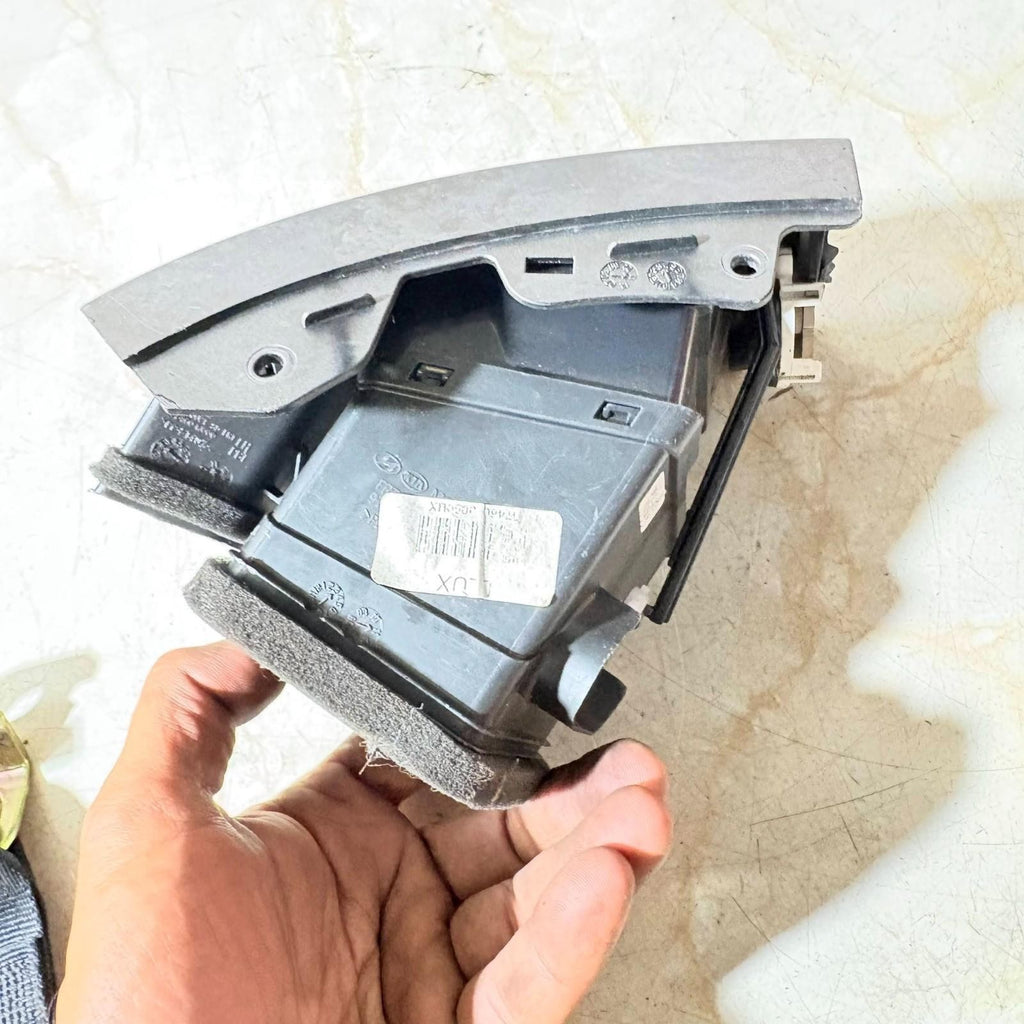 HYUNDAI I20 MK1 08-12 DASHBOARD AIR VENT NSF PASSENGER FRONT LEFT SIDE