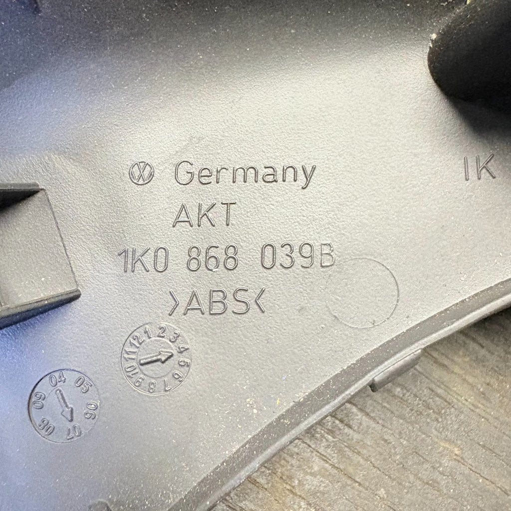 Volkswagen VW Interior Door Grab Handle 1KO 868 039