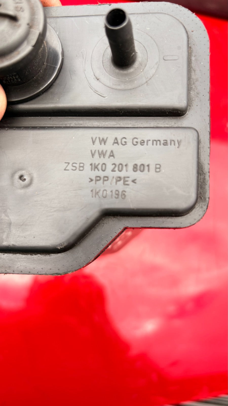 2004 VW GOLF CAXA CHARCOAL CARBON FILTER CANISTER 1KO 201 801 B