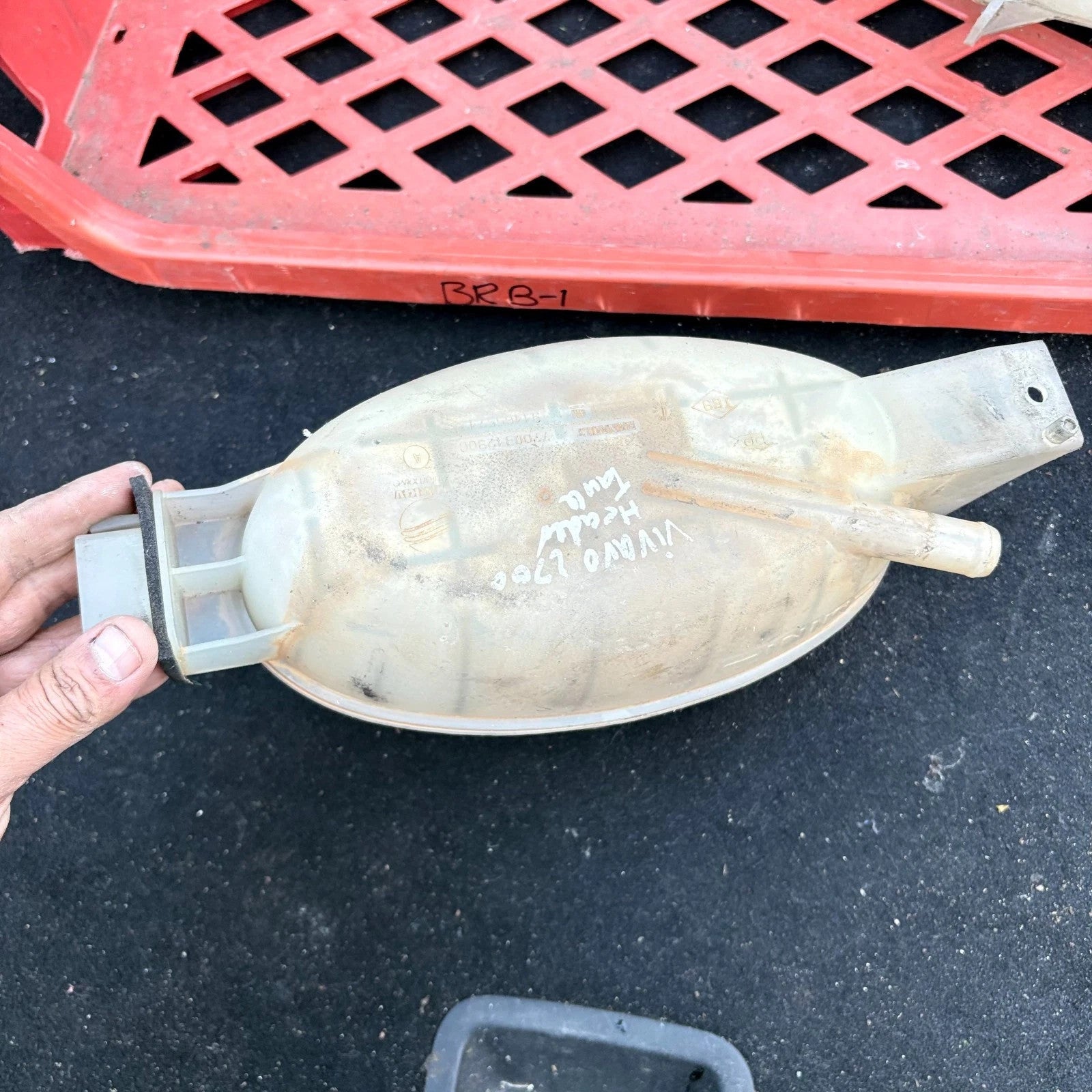 Vivaro A Trafic II Primastar 2001-2006 Coolant Expansion Tank 7701206774