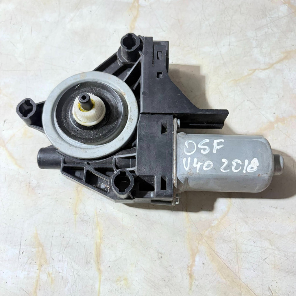 VOLVO V40 2018 MK1 Front Right Door Window Regulator Motor 966269-103
