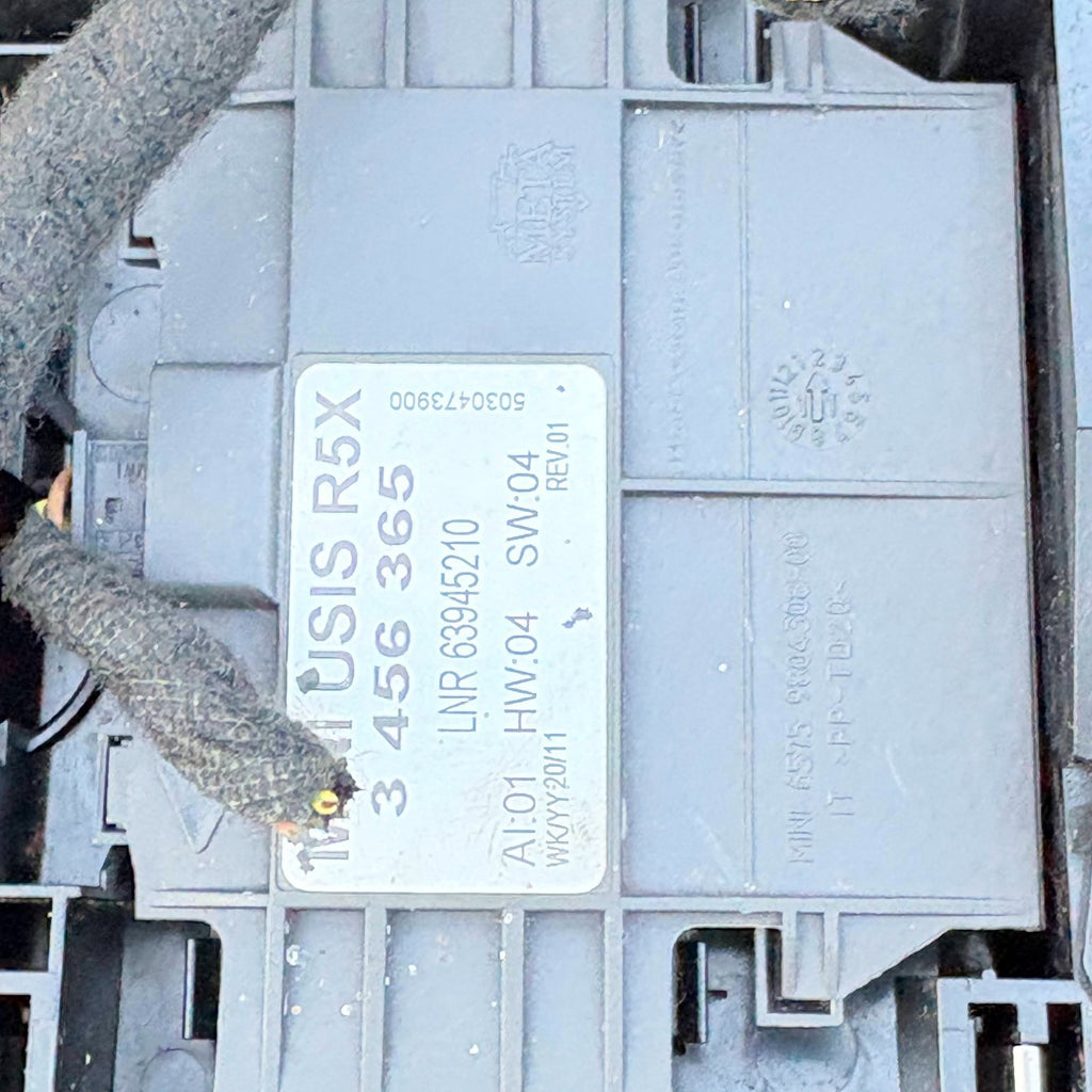 Courtesy Light Mini (BMW) 2011 6575-9804308-00