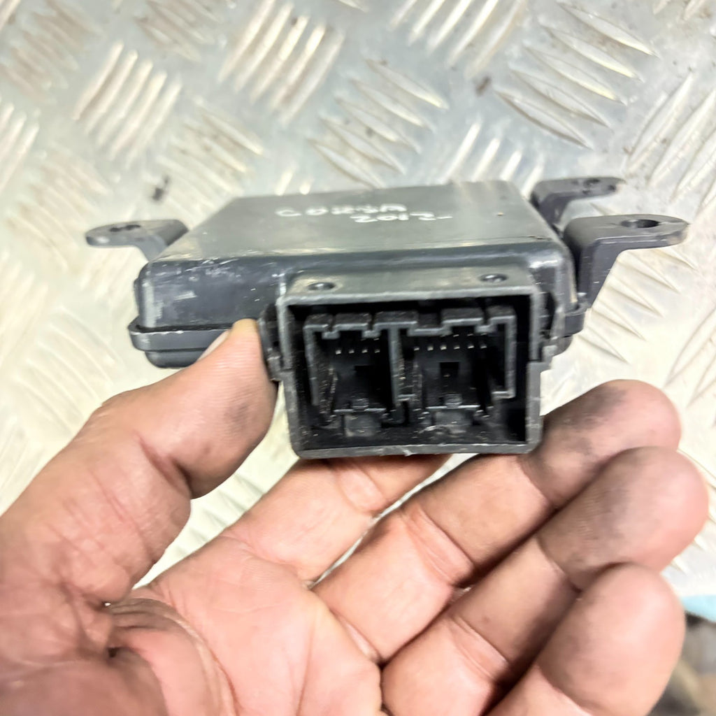 VAUXHALL CORSA 2012 PARKING PILOT CONTROL MODULE 13186725 BOSCH 0263004167