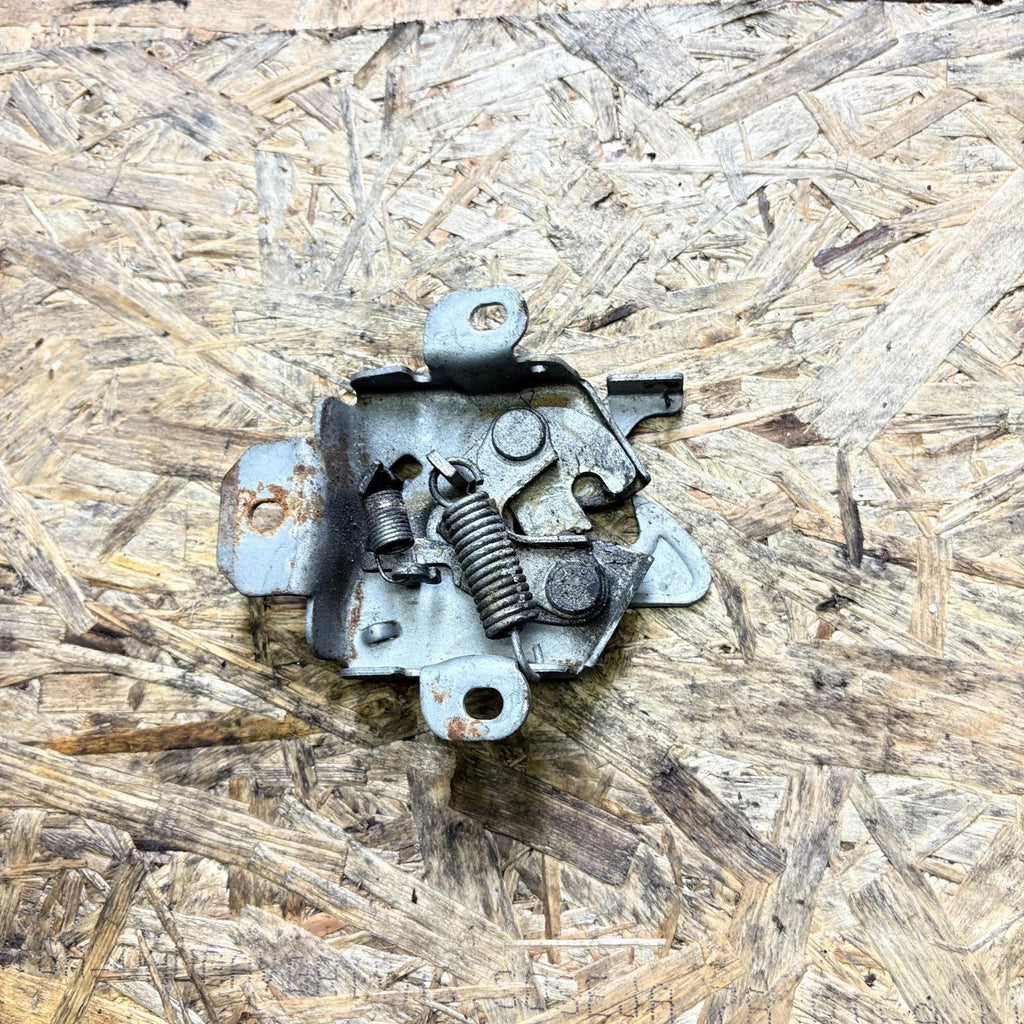 SUZUKI ALTO BONNET LOCK CATCH 2009-2015