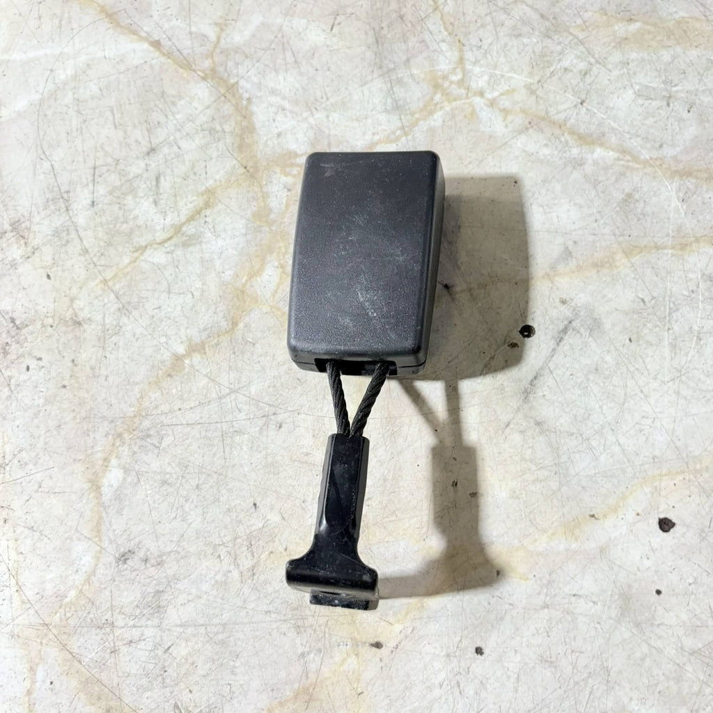 Vauxhall Astra H 1.6cc 2006 Passenger Rear seat belt buckle clasp 602962600 NSR