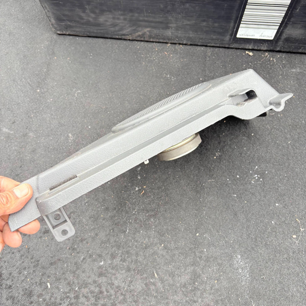 2010 Chevrolet Aveo Left Side Rear Parcel Shelf Speaker Trim 96456886