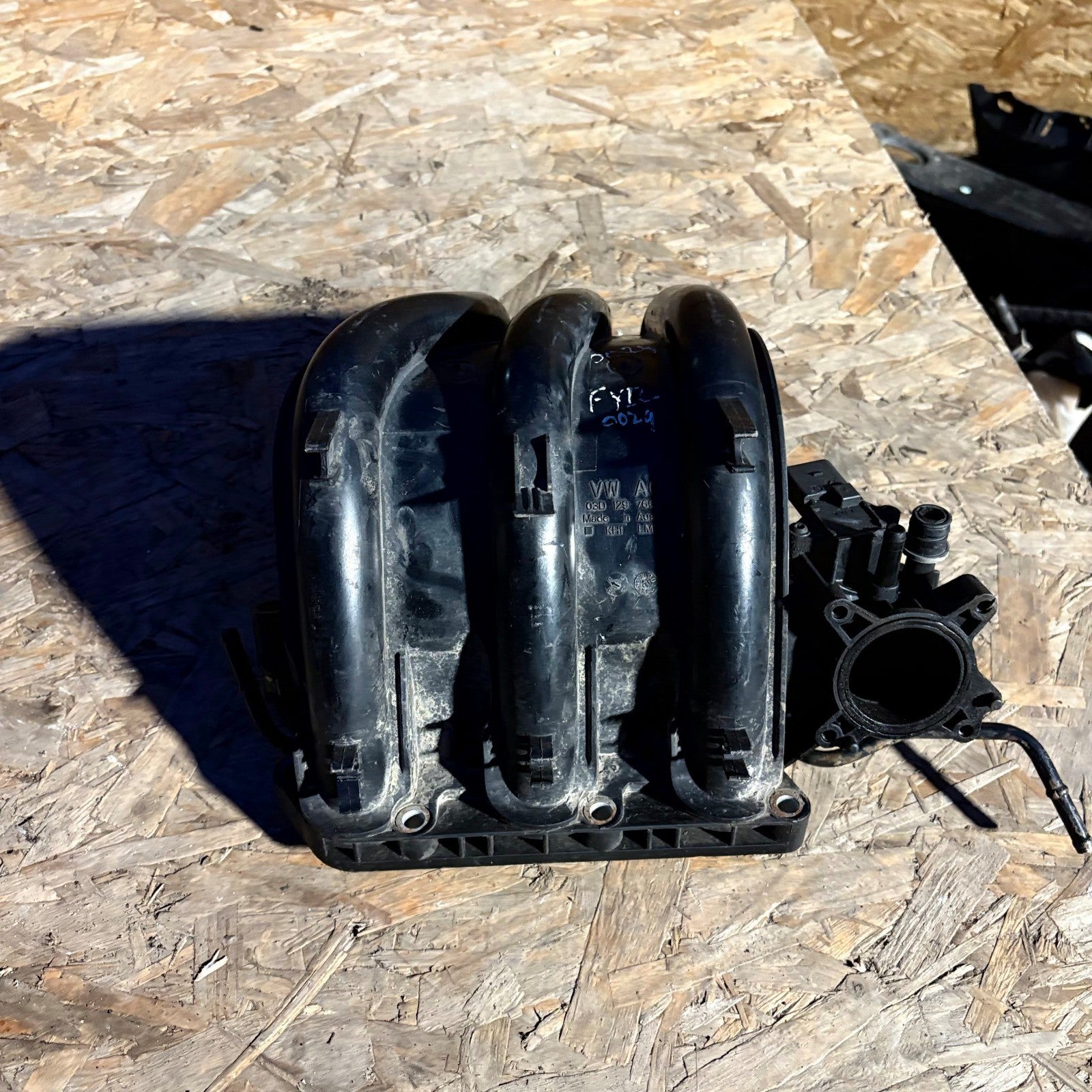 VW/SKODA FABIA 5J MK2 07-14 1.2 PETROL INLET INTAKE MANIFOLD O3D129766L