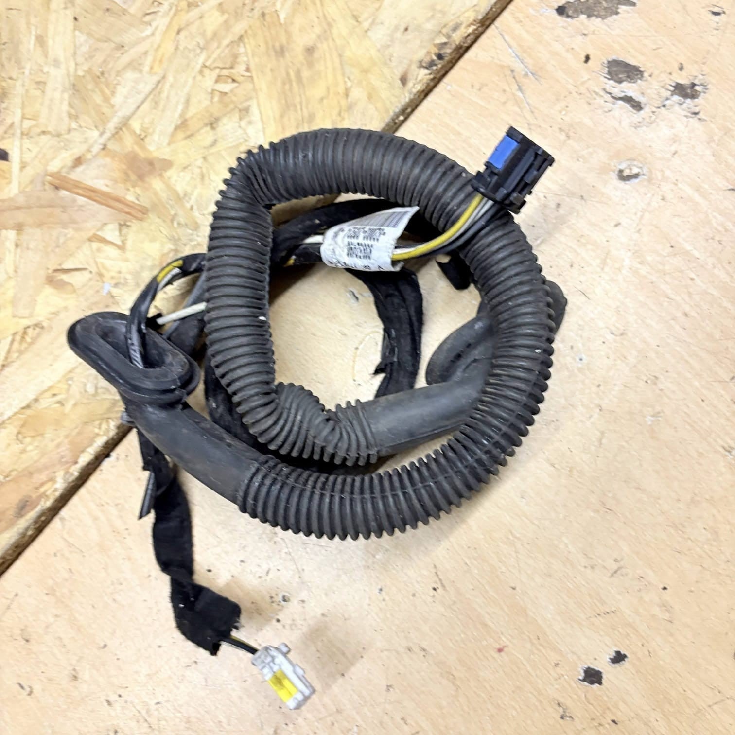 Renault Trafic Mk2 FL 2006-2014 Wiring Cable Harness 2.0 Diesel 93852490