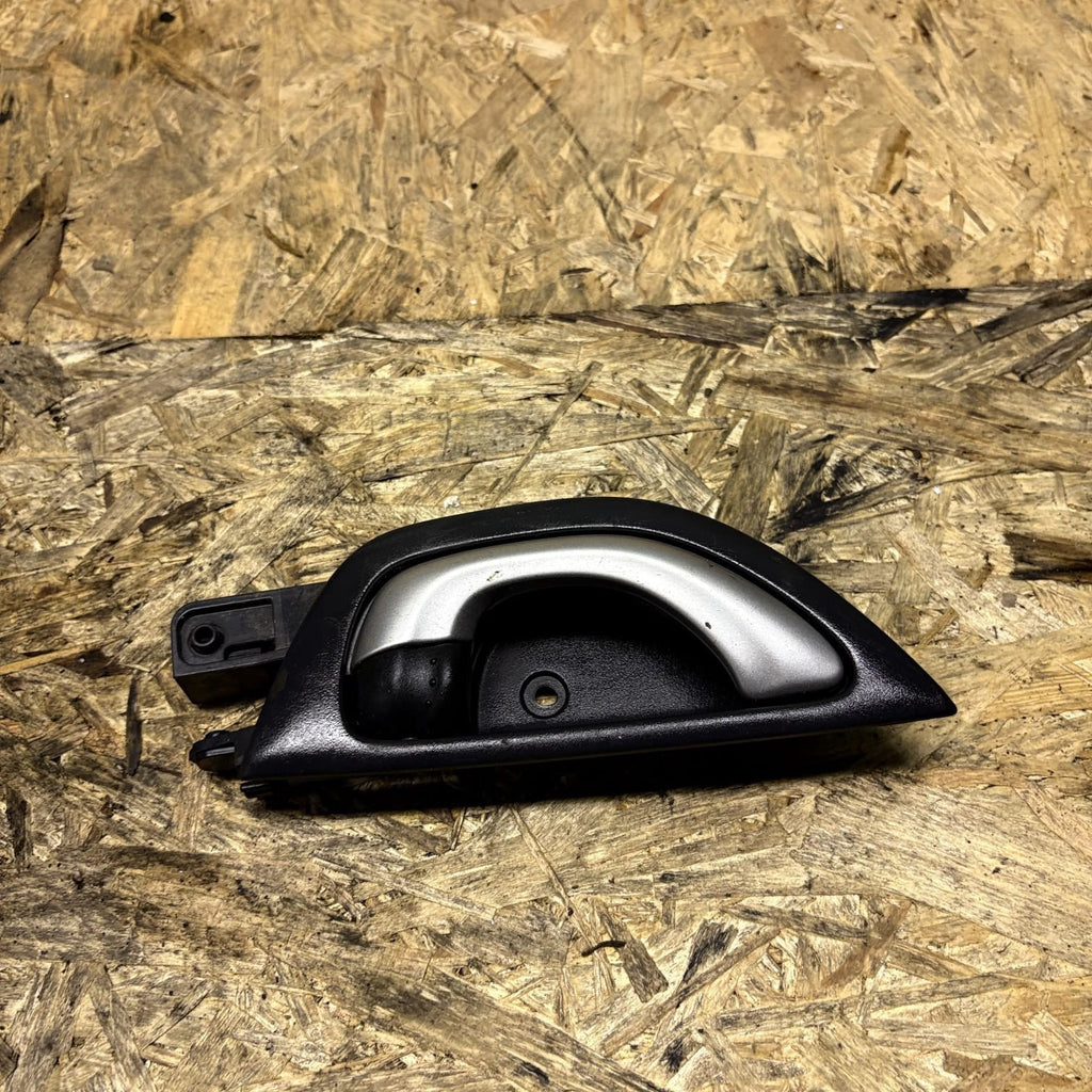Honda Jazz 2009-2015 MK2 GE 5DR Front Right Interior Door Handle OSF