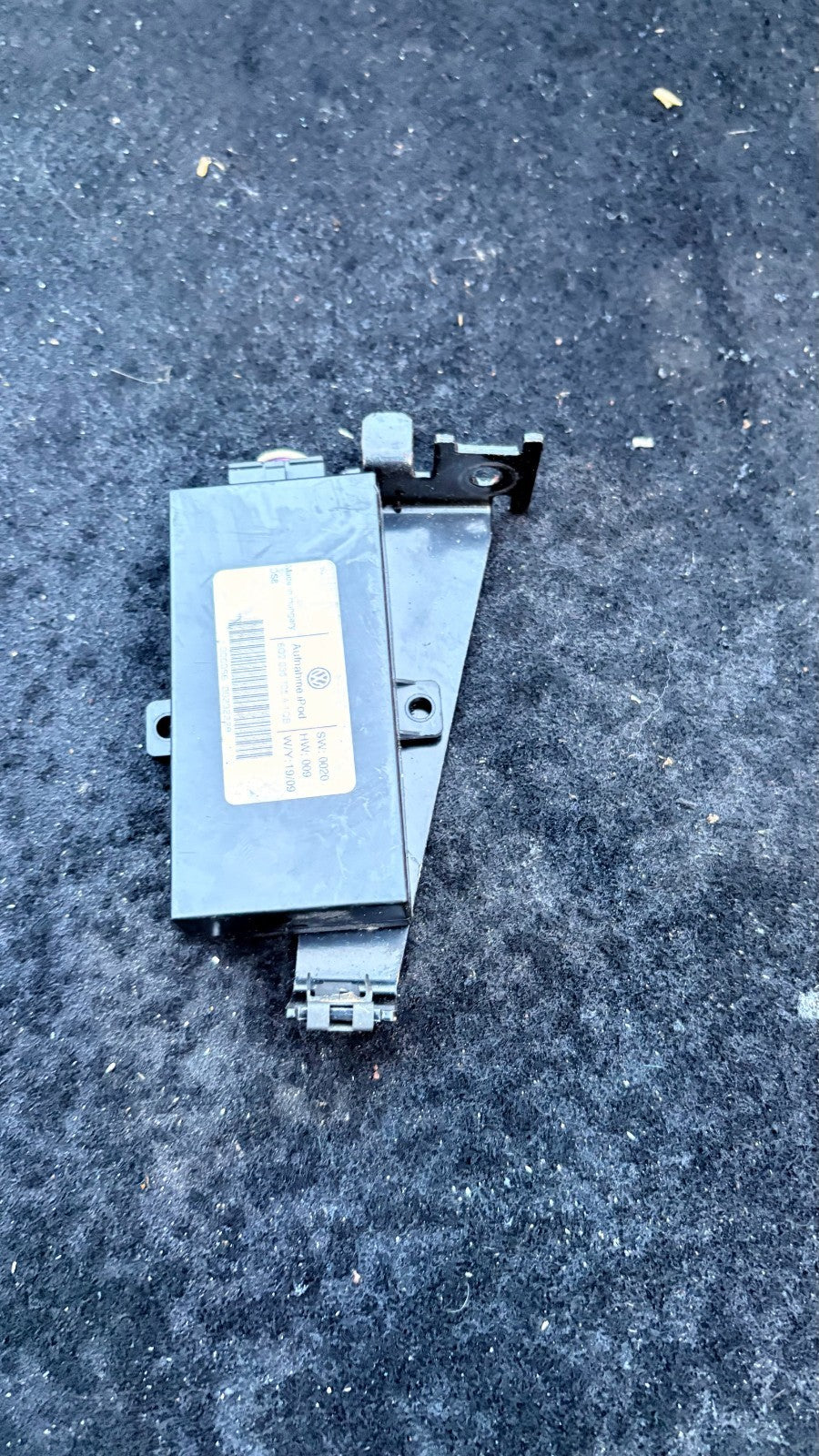 2009 VW POLO MATCH IPOD INTERFACE BOX 6Q2035705A