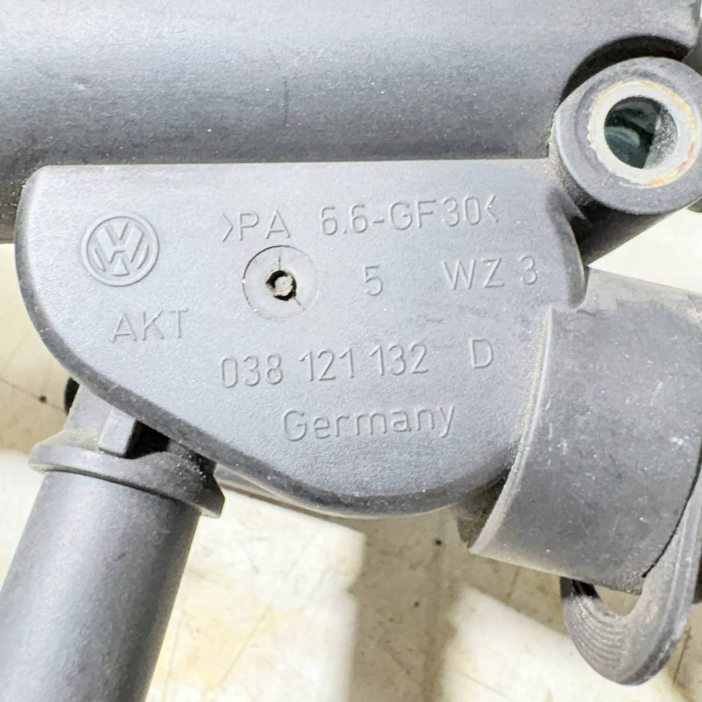 Coolant Hose Flange 038121132D Fits Audi A3, A4, TT, VW Golf Thermostat Housing