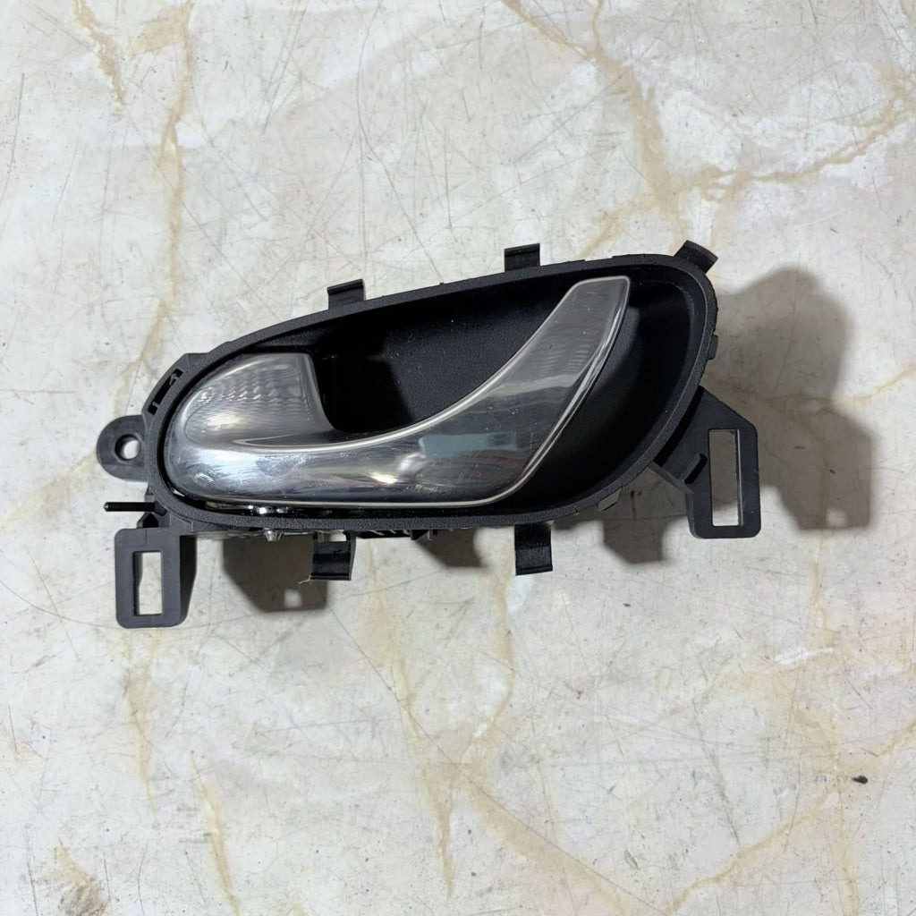 RENAULT KADJAR 2015 INTERIOR DOOR HANDLE REAR LEFT PASSENGER SIDE 80671-4EA0A