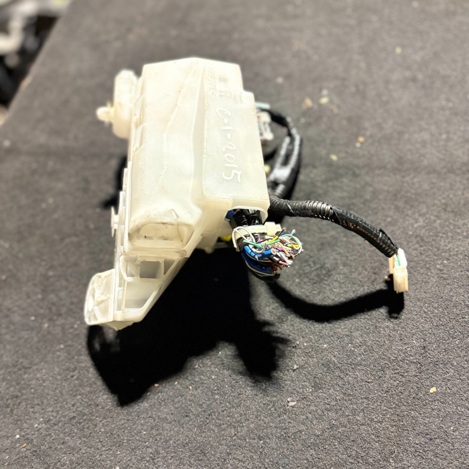 Citroen C1 Mk2 2014-2021 Engine Bay Fuse Box Relay 2015