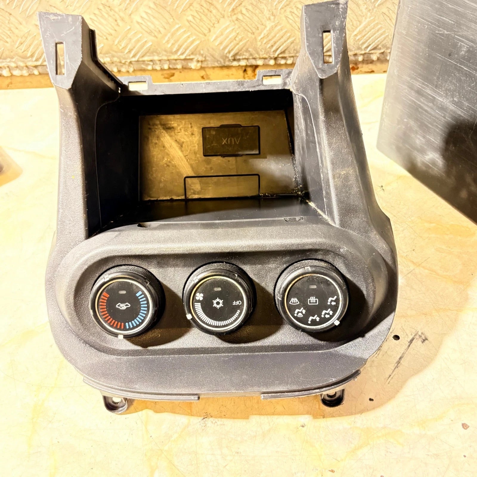 2010-2013 MITSUBISHI LANCER AC HEATER CLIMATE CONTROL 7820A083XA