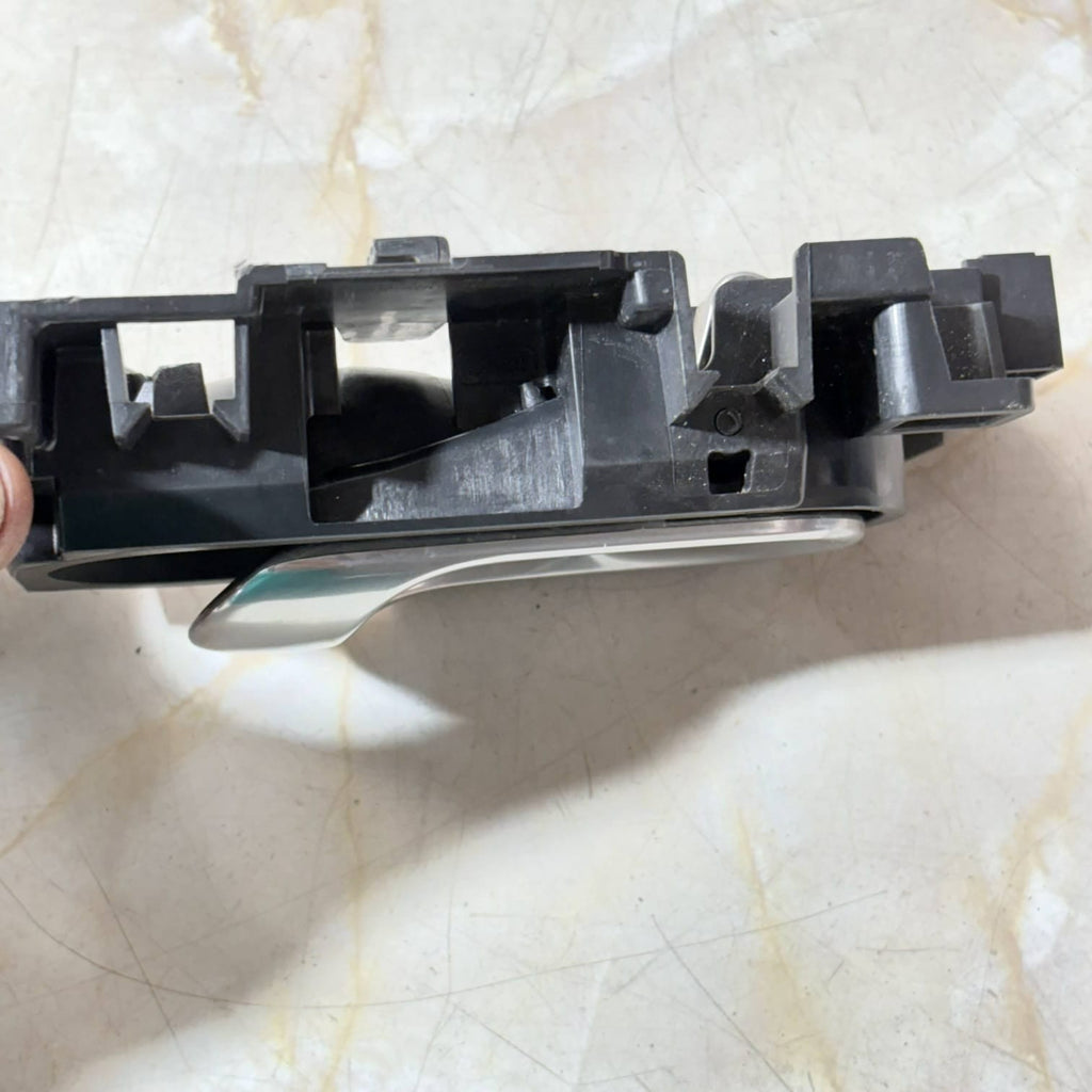 CITROEN C3 REAR DOOR INNER HANDLE 98012896VV PASSENGER SIDE (6K MILES!) 2016