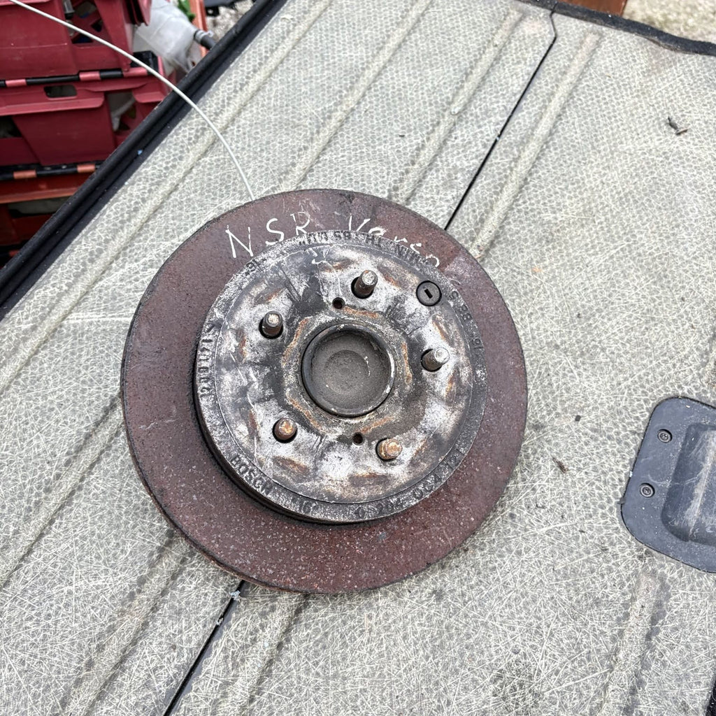33837 A5 TOYOTA COROLLA VERSO 2.O D4D PASSENGER REAR HUB
