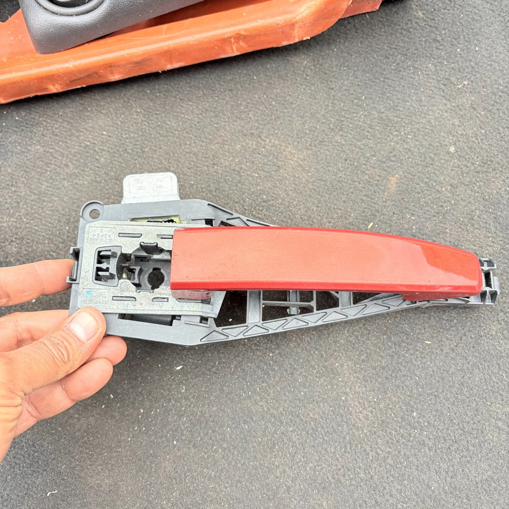 External Door Handle Front Right OPEL CORSA 2012
