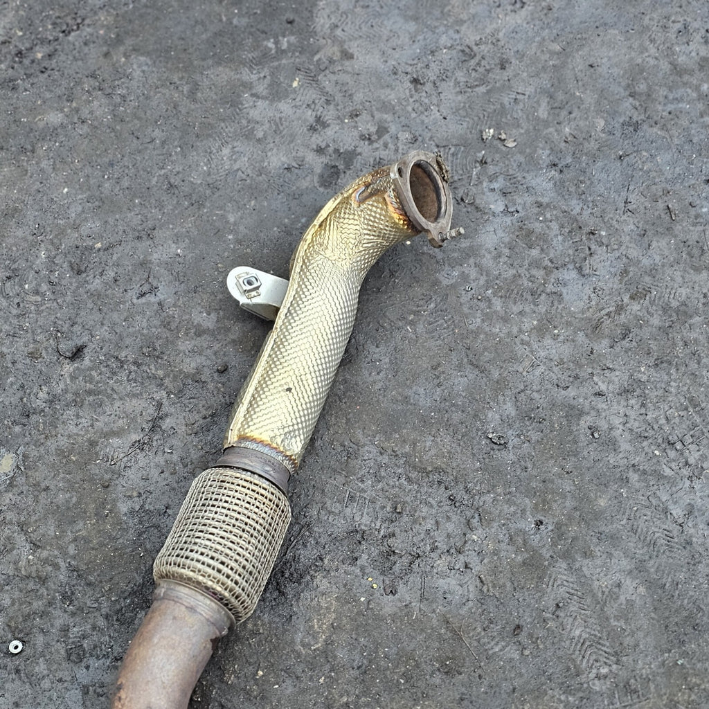AUDI S5 S4 2018 3.0 TFSI LEFT SIDE EXHAUST SILENCER 8W0253211C 8W0253300S