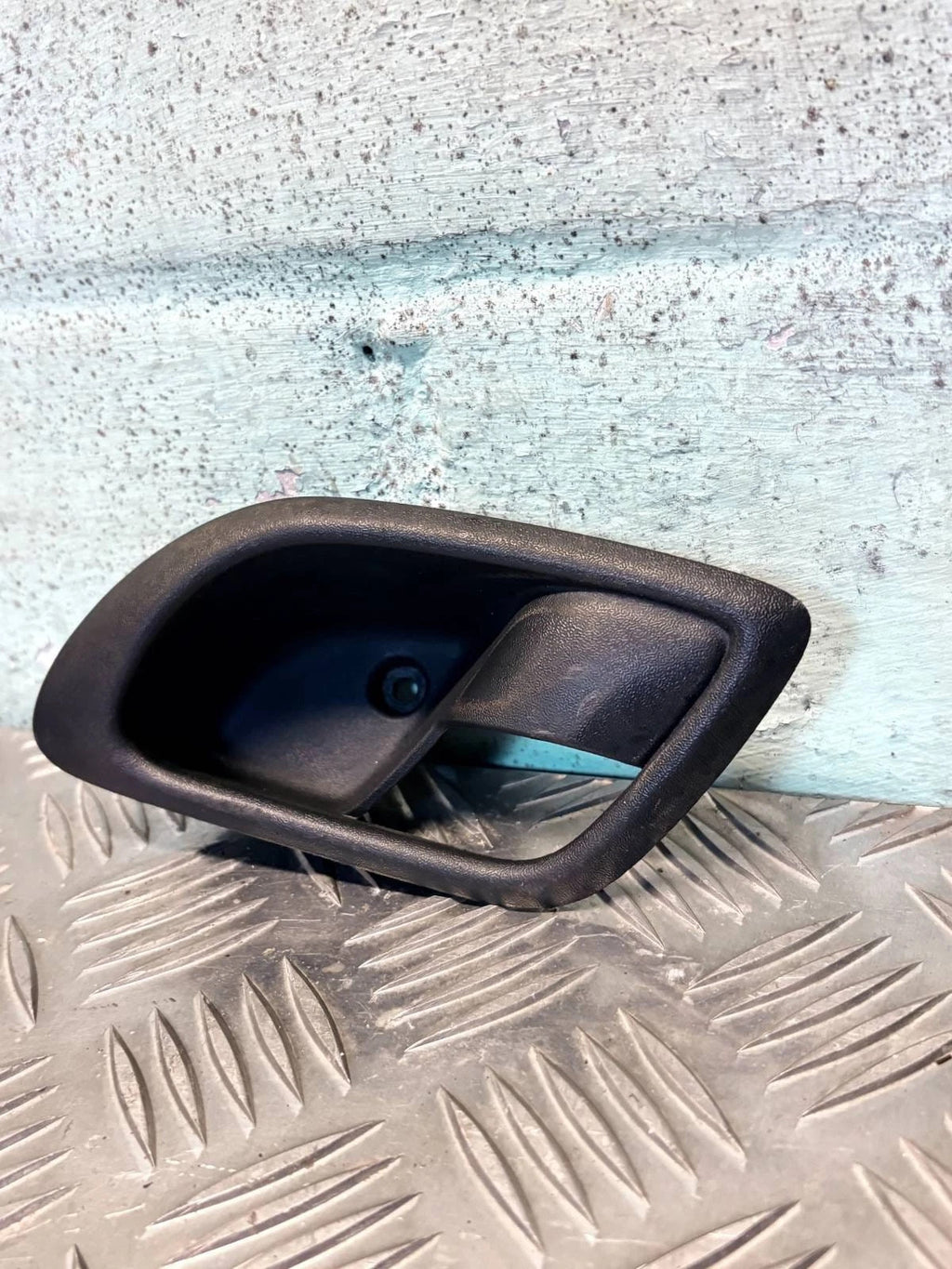 Fiat Doblo Mk1 2000-2009 RH Front Inner Door Handle Surround Bezel 735396788