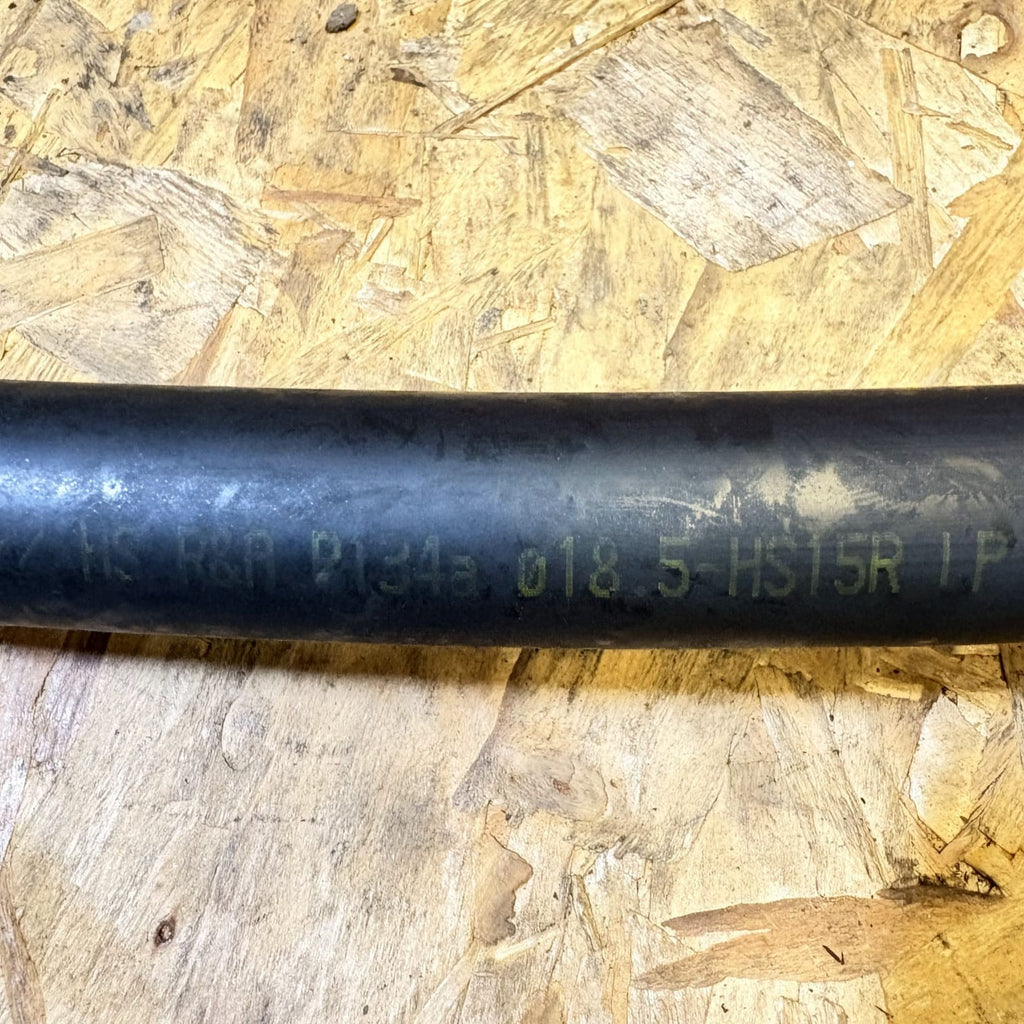 RENAULT CLIO MK4 12-19 AC AIR CON CONDITIONING HOSE PIPE 0.9 PETROL 924544059