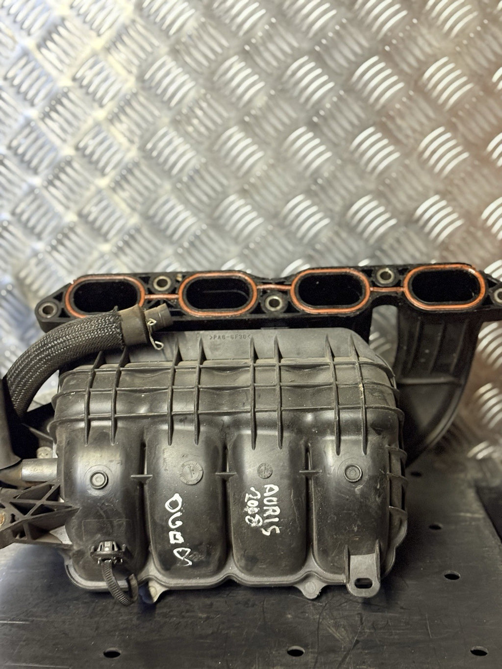 TOYOTA AURIS E15 Ansaugbr?cke 1712037020 1712037021 1.60 Petrol 2008 20377368