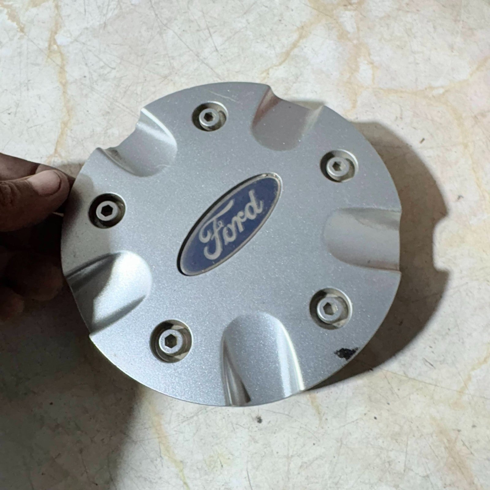 Ford Focus Mk1 Fiesta Mk4 Mk5 Puma Alloy Wheel Centre Hub Cap 98AB1130CB 95-04