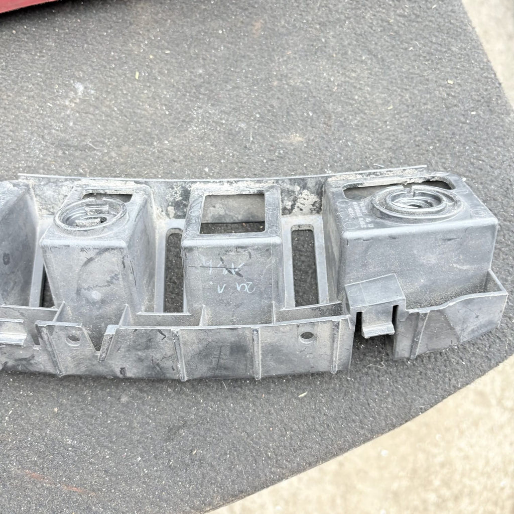 Skoda Rapid Rear Right Side Bumper Mounting Bracket 5jh807394a