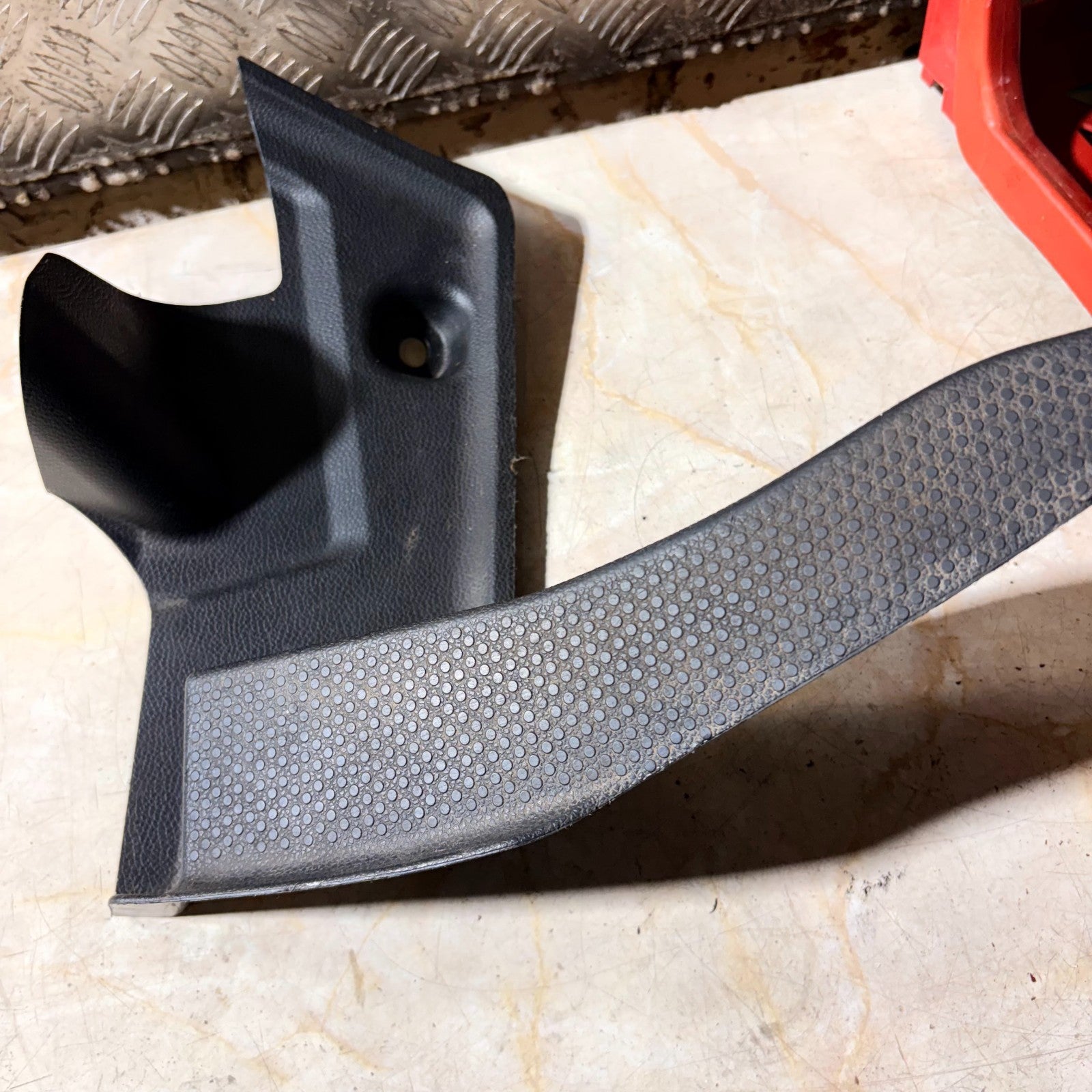 SEAT Leon FR Mk2 1P 2006-2012 RHD 5 Door Driver Footrest Trim Panel