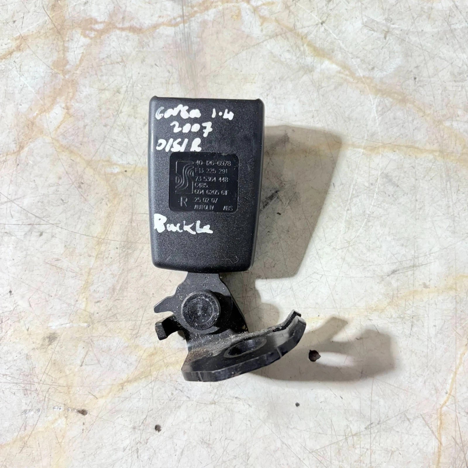 2007 CORSA 1.4 DRIVER SIDE REAR SEAT BELT BUCKLE 13225291 OSR