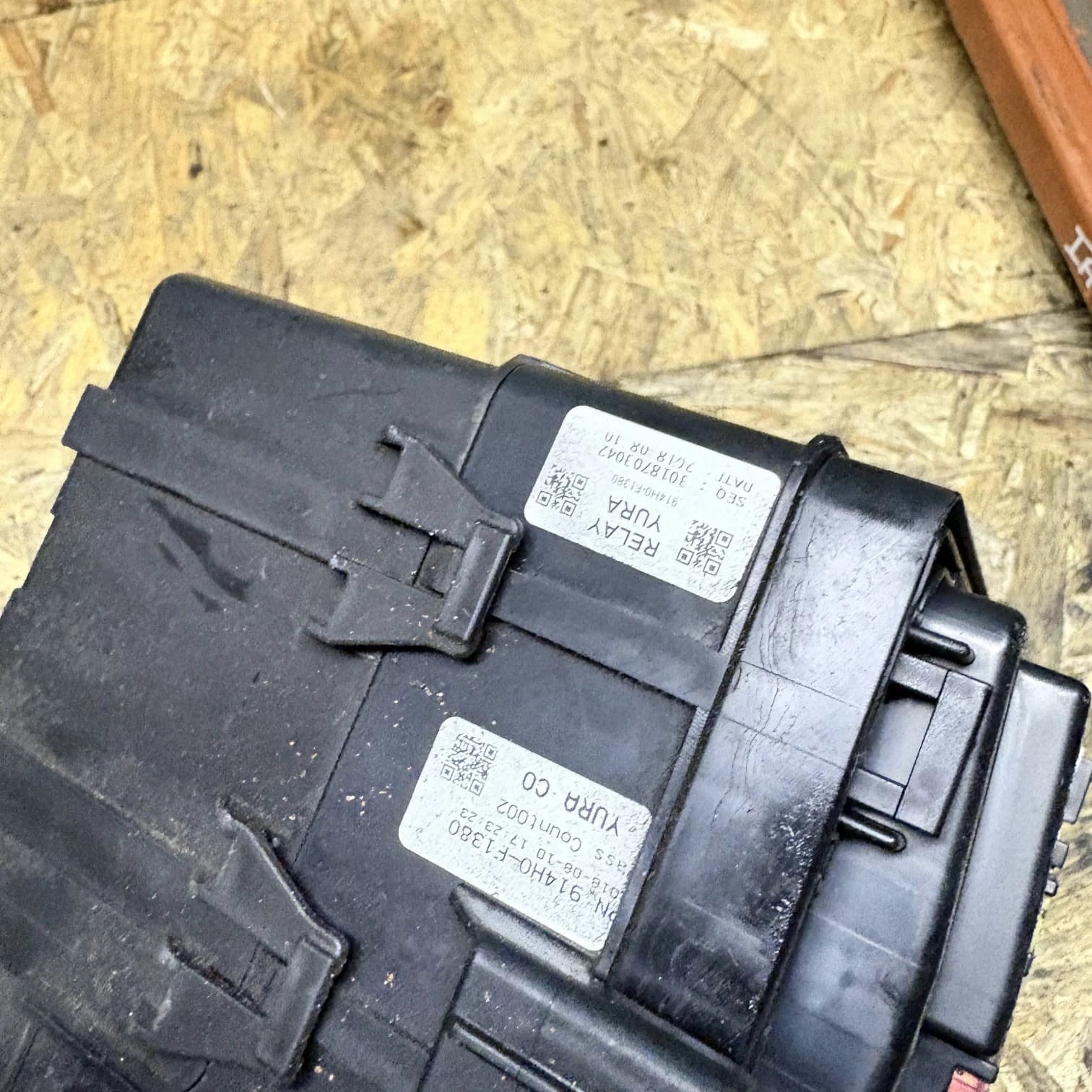 Kia Sportage 2018-2022 Petrol Engine Bay Fuse/Relay Box 914H0-F1380 91990F1540
