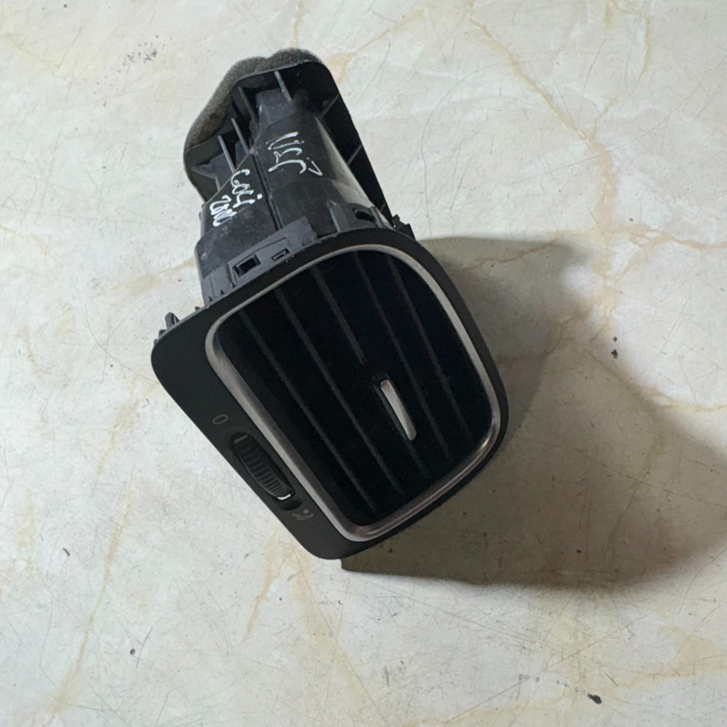 2008-2012 VW GOLF MK6 N/S PASSENGER SIDE AIR VENT DASH VENT 5K0 819 709