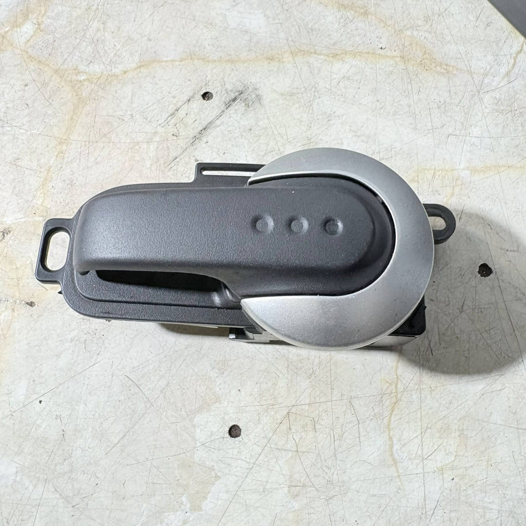 NISSAN NOTE MK1 E11 2006-2013 FRONT LEFT PASSENGER INNER DOOR HANDLE 5010800006