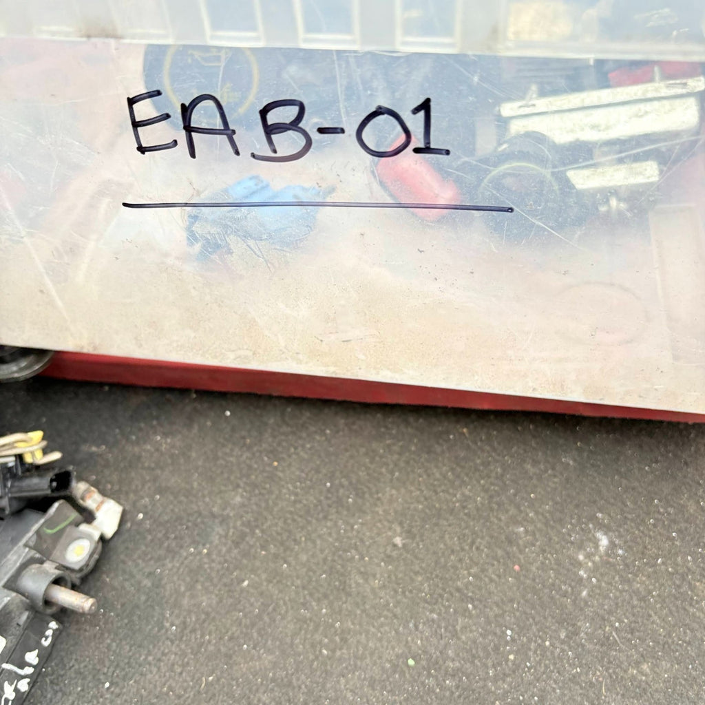 SUZUKI IGNIS MK2 2004-2007 BODY CONTROL MODULE 38860-86G0