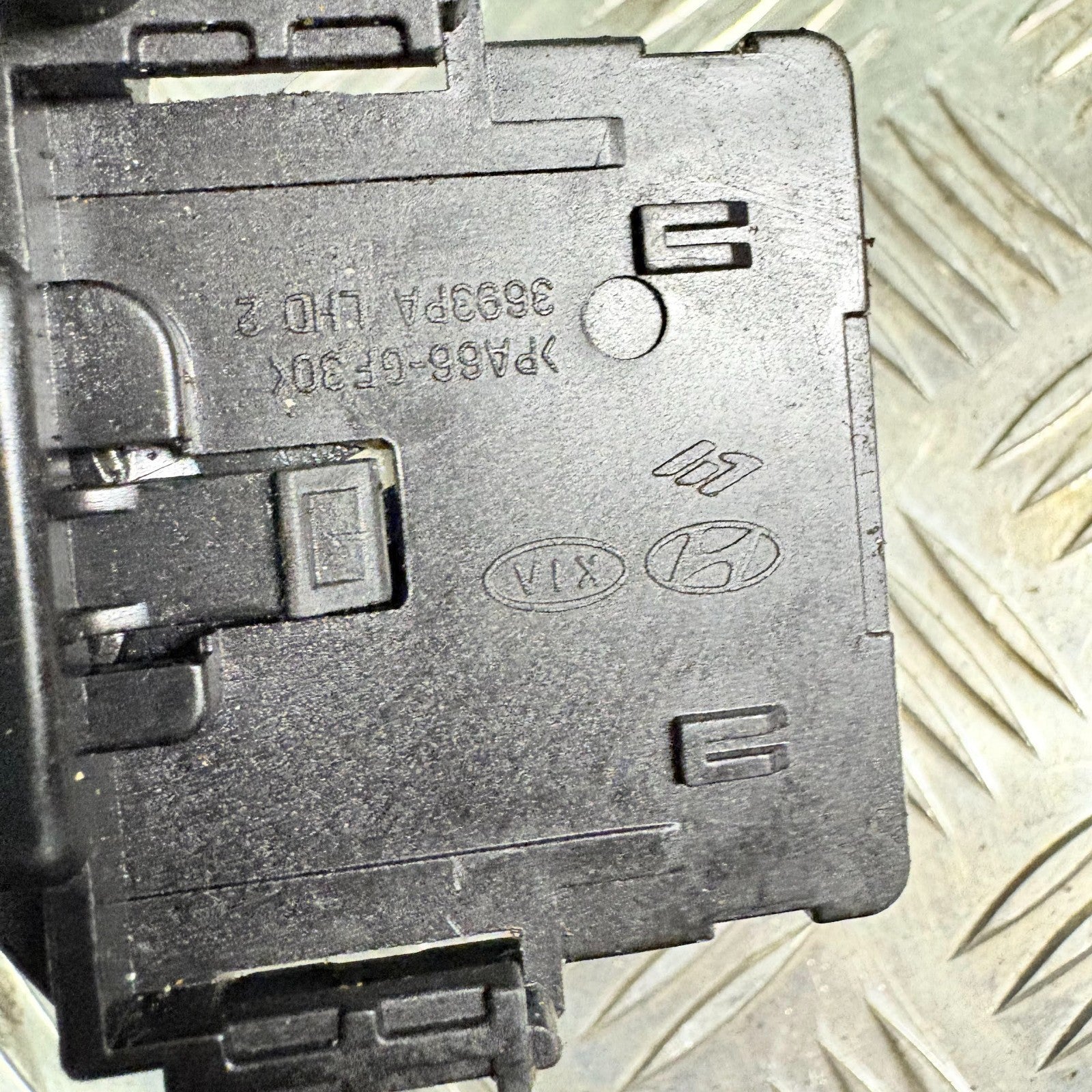 HYUNDAI I30 MK1 WIPER/WASHER STALK SWITCH 3693PA 2007-2012