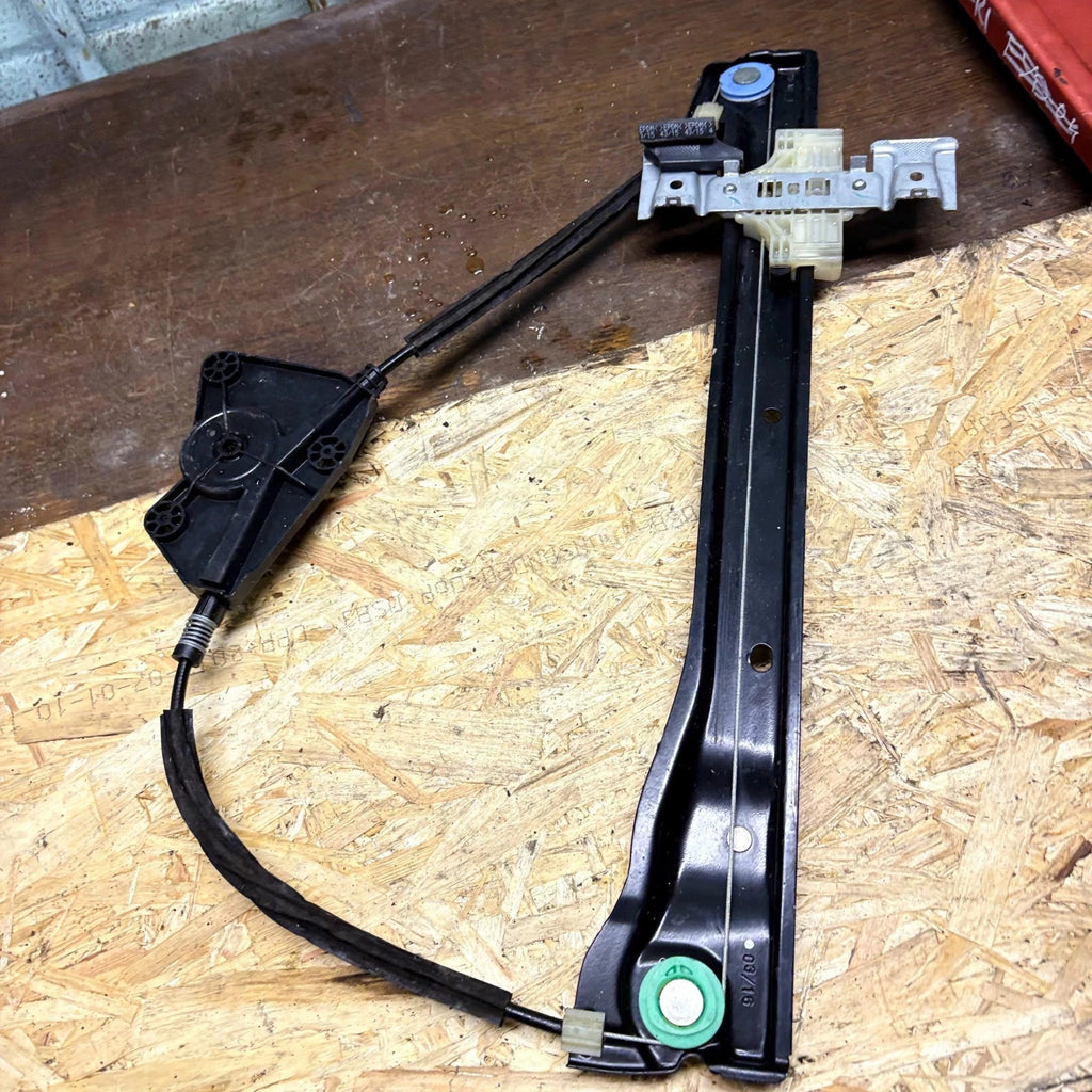 VW Up Seat Mii Skoda Citigo 2012-17 3dr Front Left Window Regulator 1S3837461A