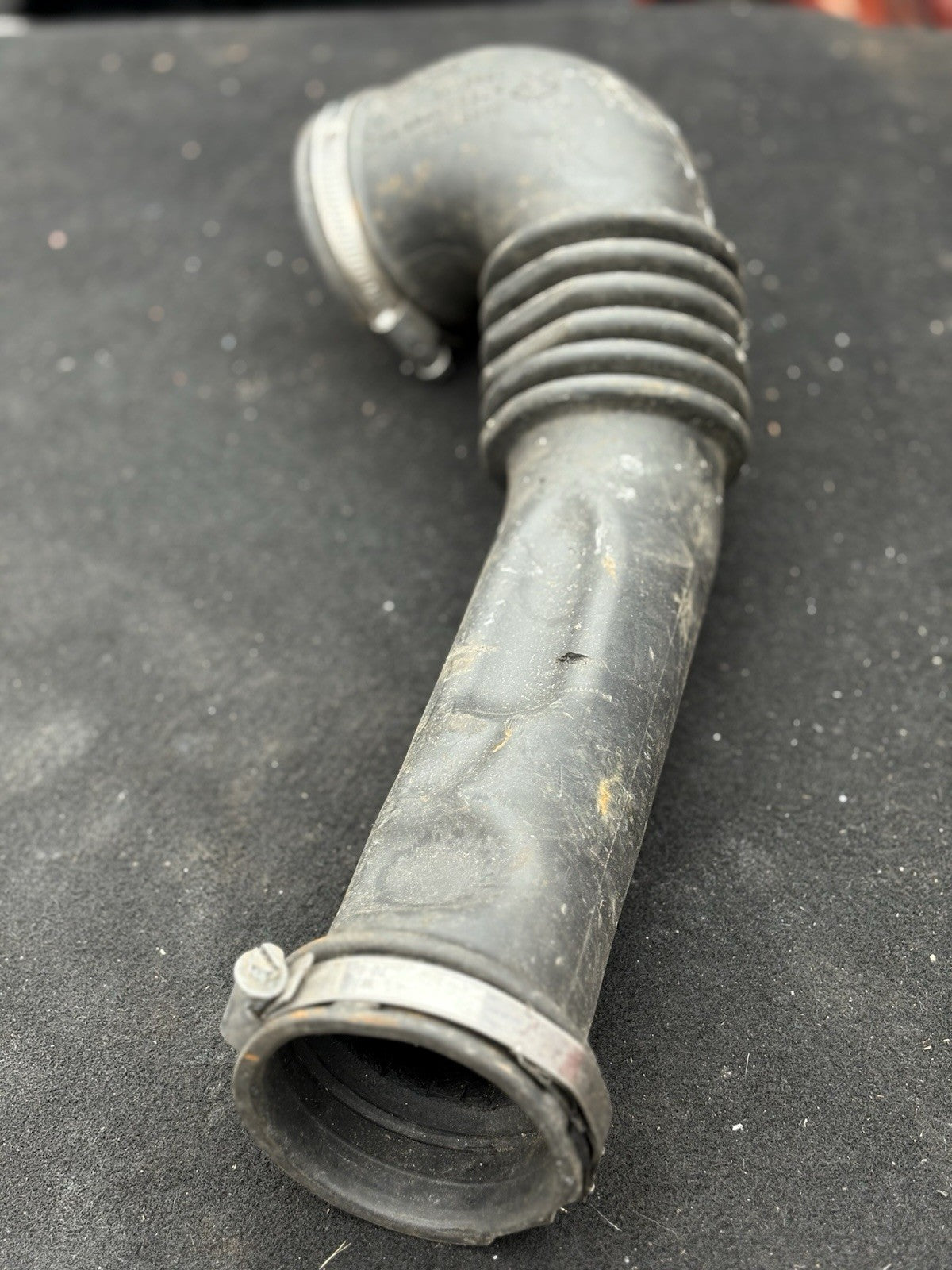 Dodge Caliber 2.0 CRD 2006-2012 Air Intake Hose Pipe 04891794AA 140HP