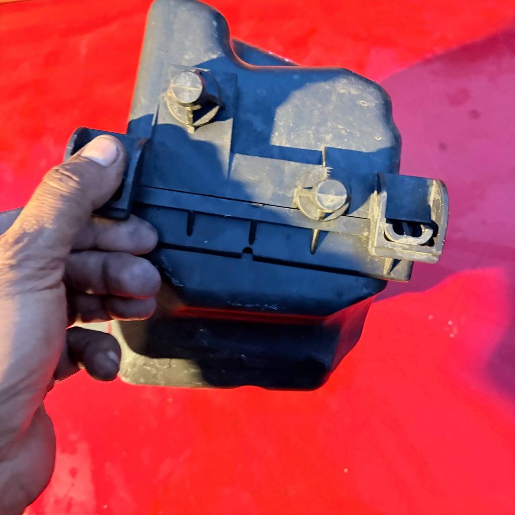 NISSAN PULSAR AIR FILTER BOX HOUSING 2015