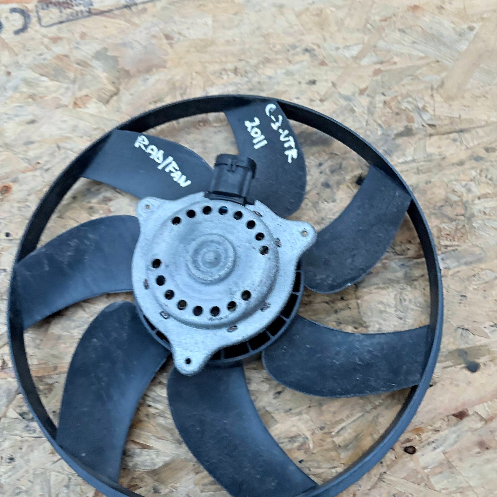 Citroen C3 2009-2013 Radiator Cooling Fan Motor & Blade 9682895680 7 Blade