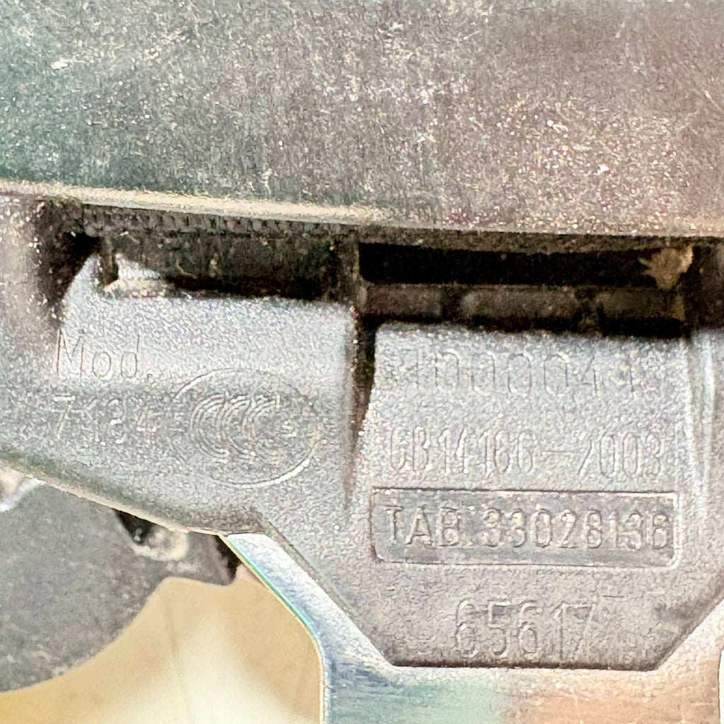 BMW 116 2006 PASSENGER FRONT LEFT SEAT BELT TAB.93028136