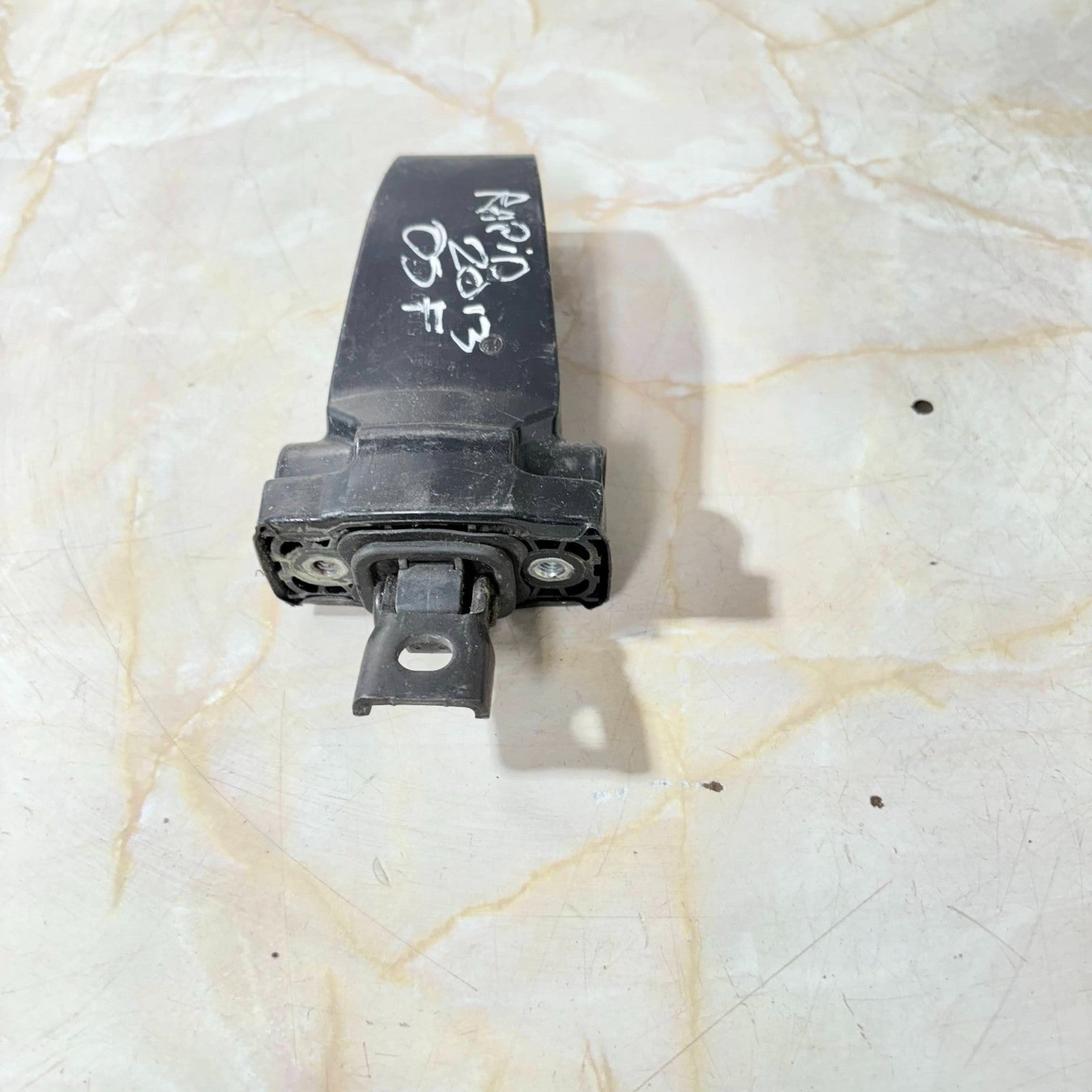 Skoda Rapid 2013 Door Safety Strap Brake Front Right Side 5JA837267A