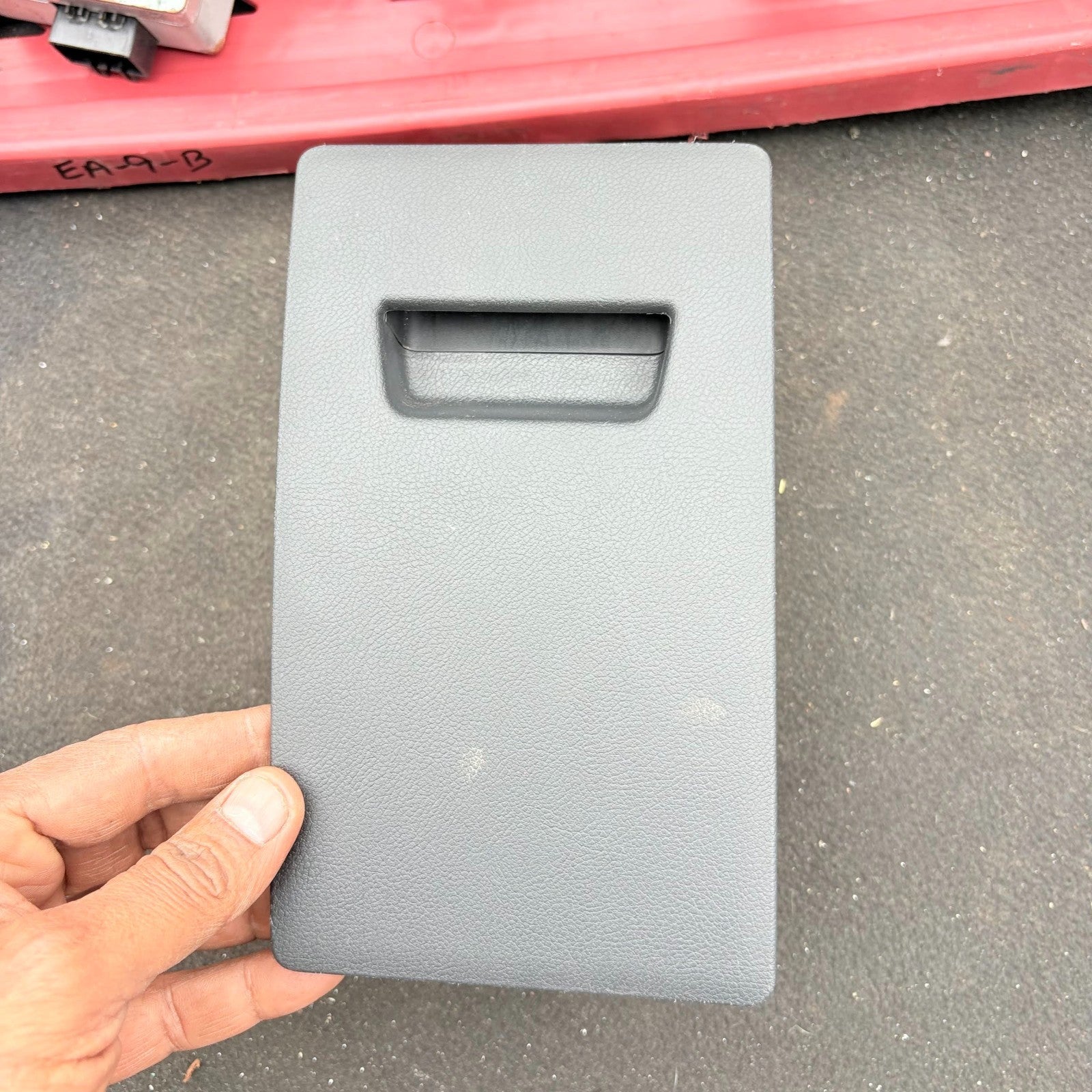 MG MG6 MK1 2010-2016 DRIVERS SIDE LOWER DASH STORAGE COMPARTMENT 30014664