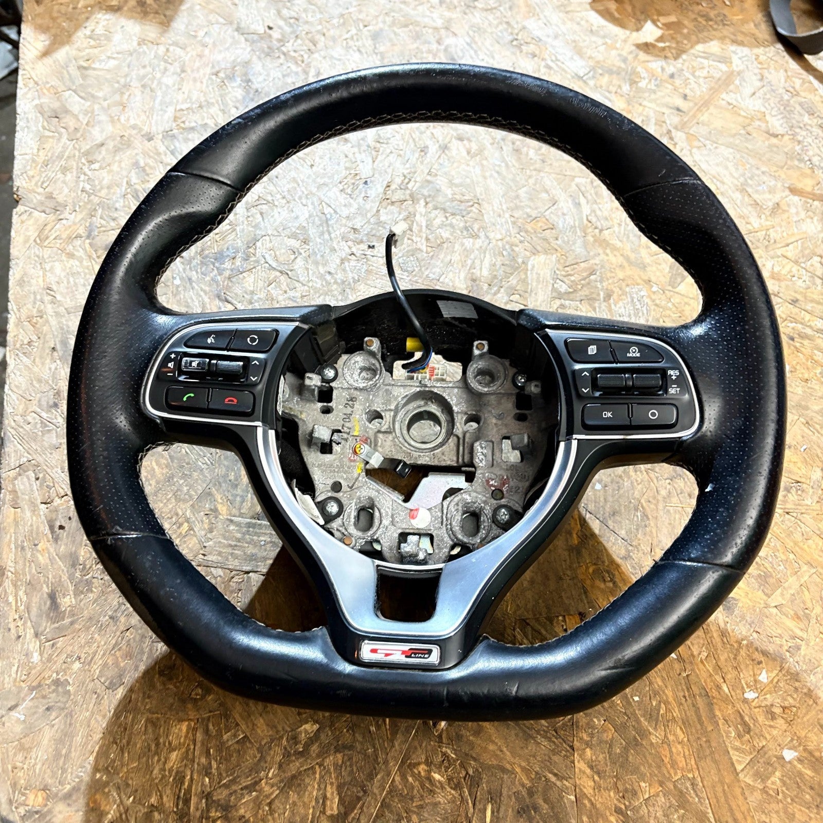 Kia Sportage Mk4 QL 5 Door Multifunction Steering Wheel 96710-D9130 2015-2018