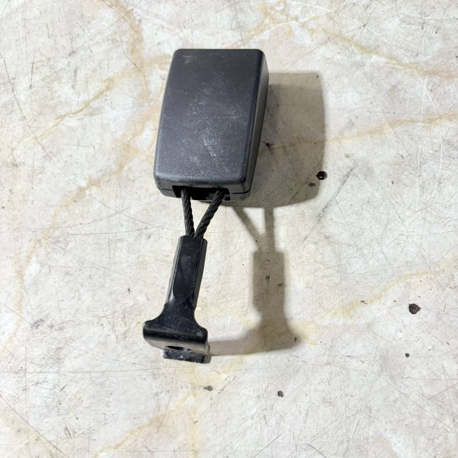 Vauxhall Astra H 1.6cc 2006 Passenger Rear seat belt buckle clasp 602962600 NSR