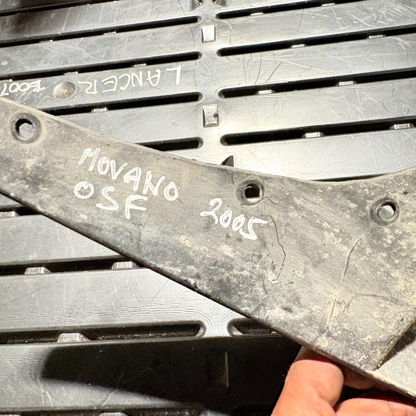 Opel Movano 1998-2010 Right Front Driver OffSide Mud Flap