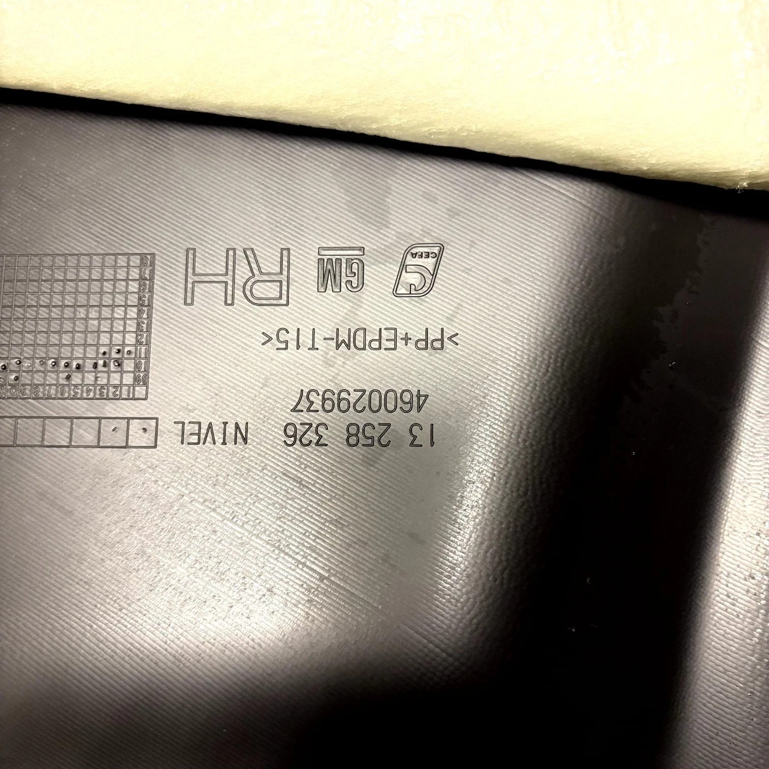 Vauxhall Meriva B 2010-2017 Centre Console RH Driver Side Trim Panel 13258326