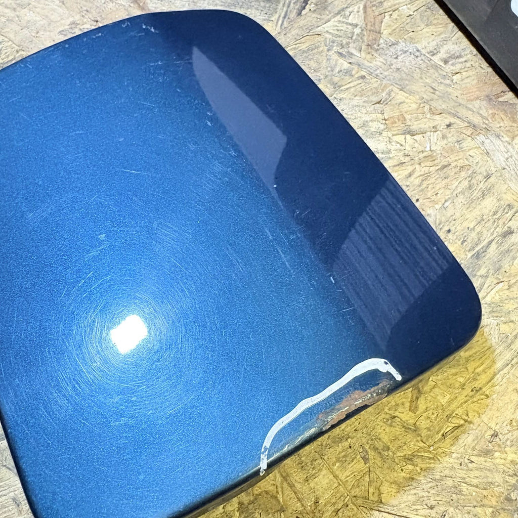 Mitsubishi Shogun FUEL TANK FLAP LID COVER DIESEL 2003