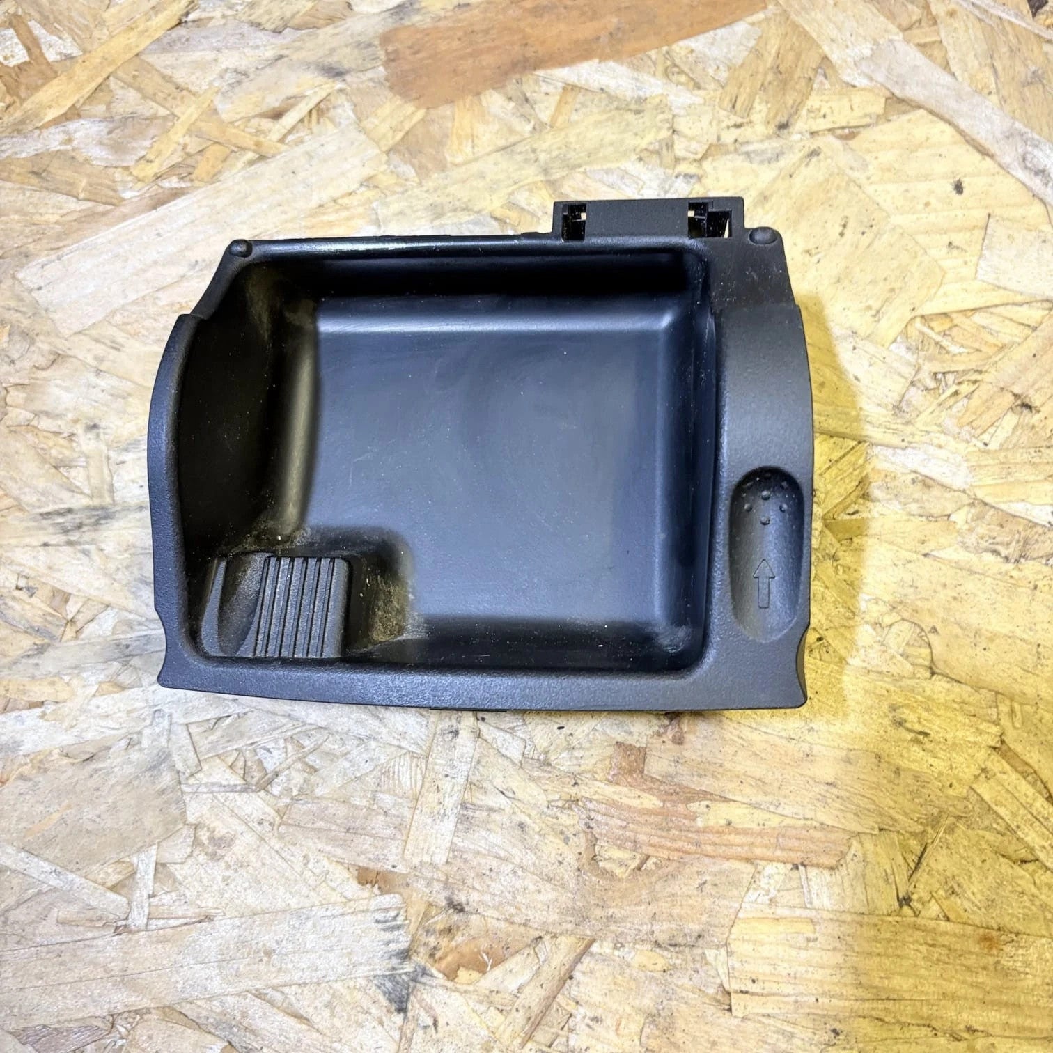 Mercedes C-Class W203 Ashtray Insert Centre Console Tray A2036800130 1999-2007