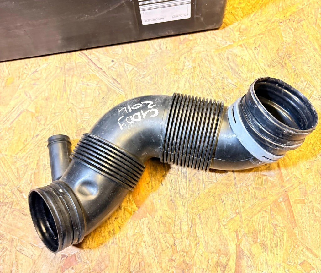 2014 Volkswagen Caddy Air Intake Hose Pipe VCD446196 1.6 2.0 TDI