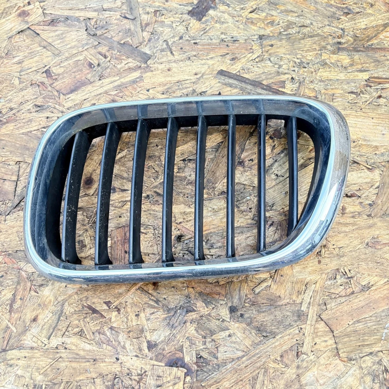 BMW X5 E53 Radiator Grille 51138247674 3.00 Diesel 135kw 30584482