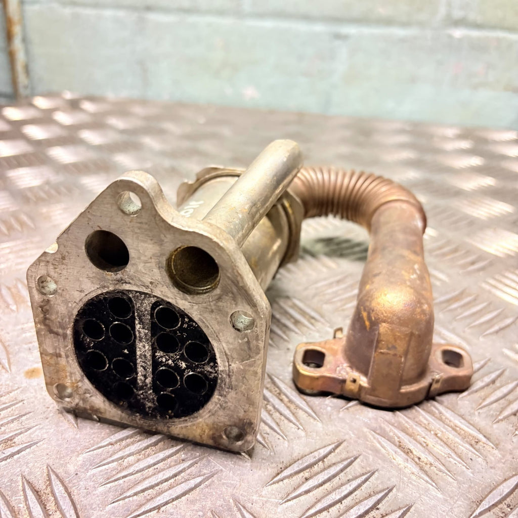 NISSAN QASHQAI J10 ENGINE EGR VALVE EGR COOLER UNIT 147352070R 1.5 DCI 2011